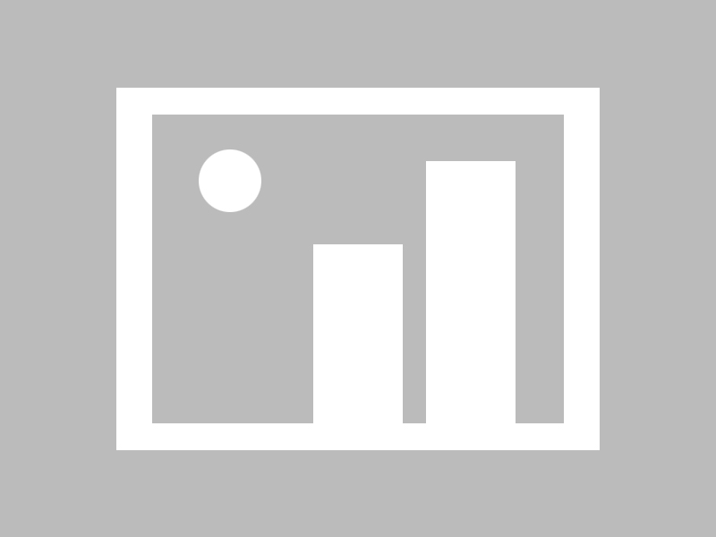 九游app下载中心-社交媒体热议：谁是本赛季最耀眼的车手？