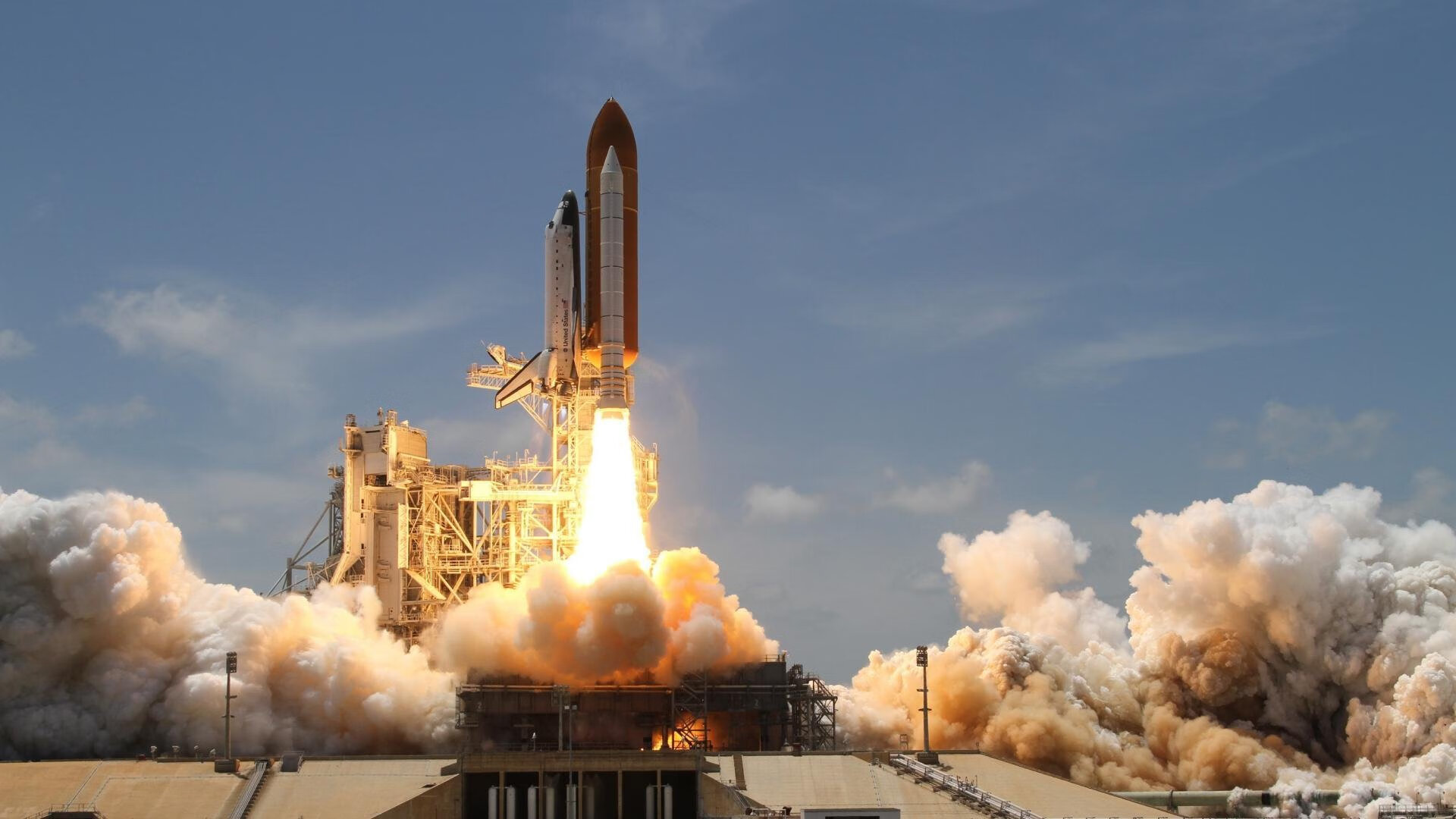 VR电竞体验区开放，感受未来电竞魅力！，vr电竞比赛视频