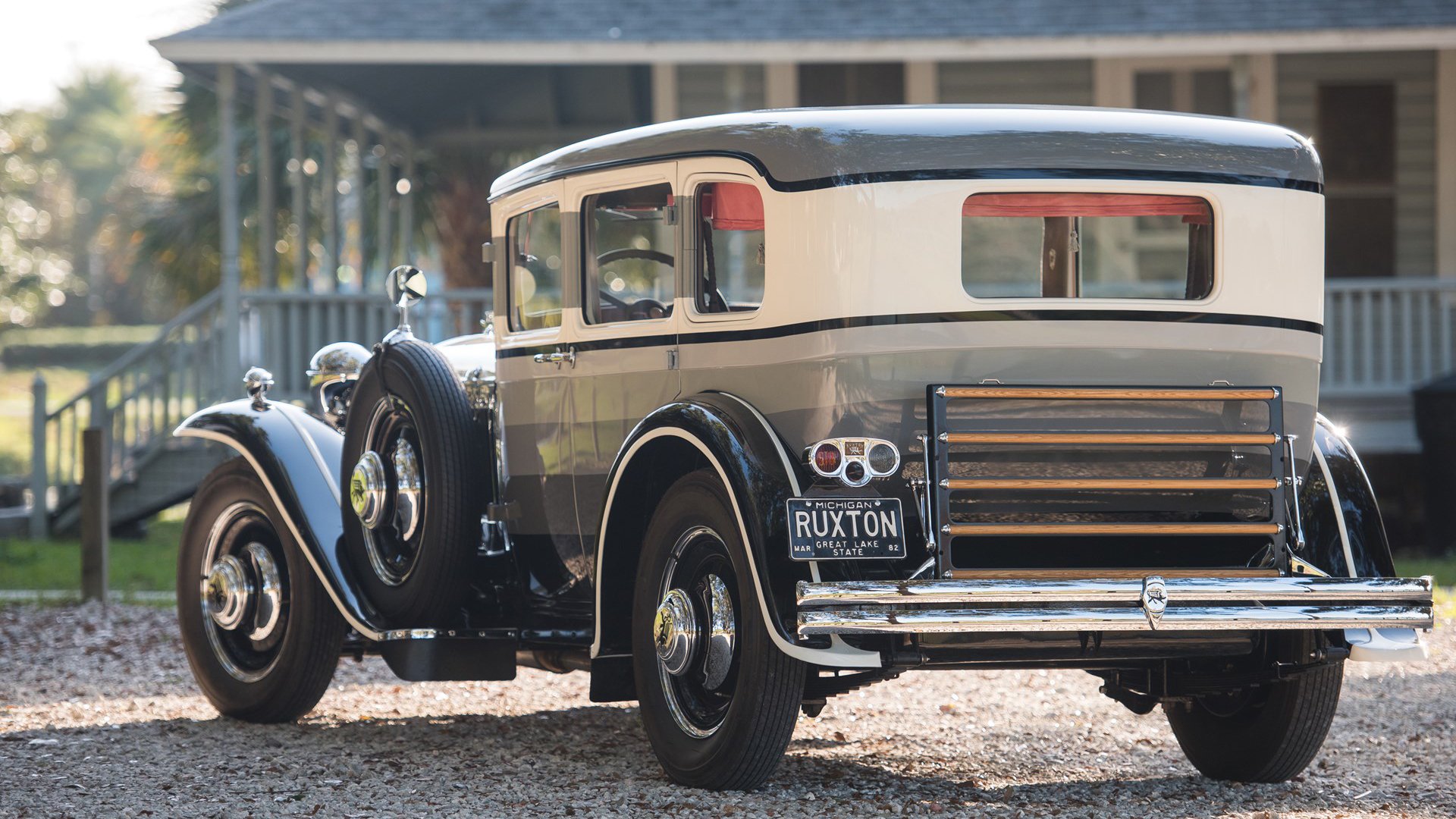 _穿越沙丘的多地越野赛：勇士的荒野之旅_，越野车穿越沙漠视频