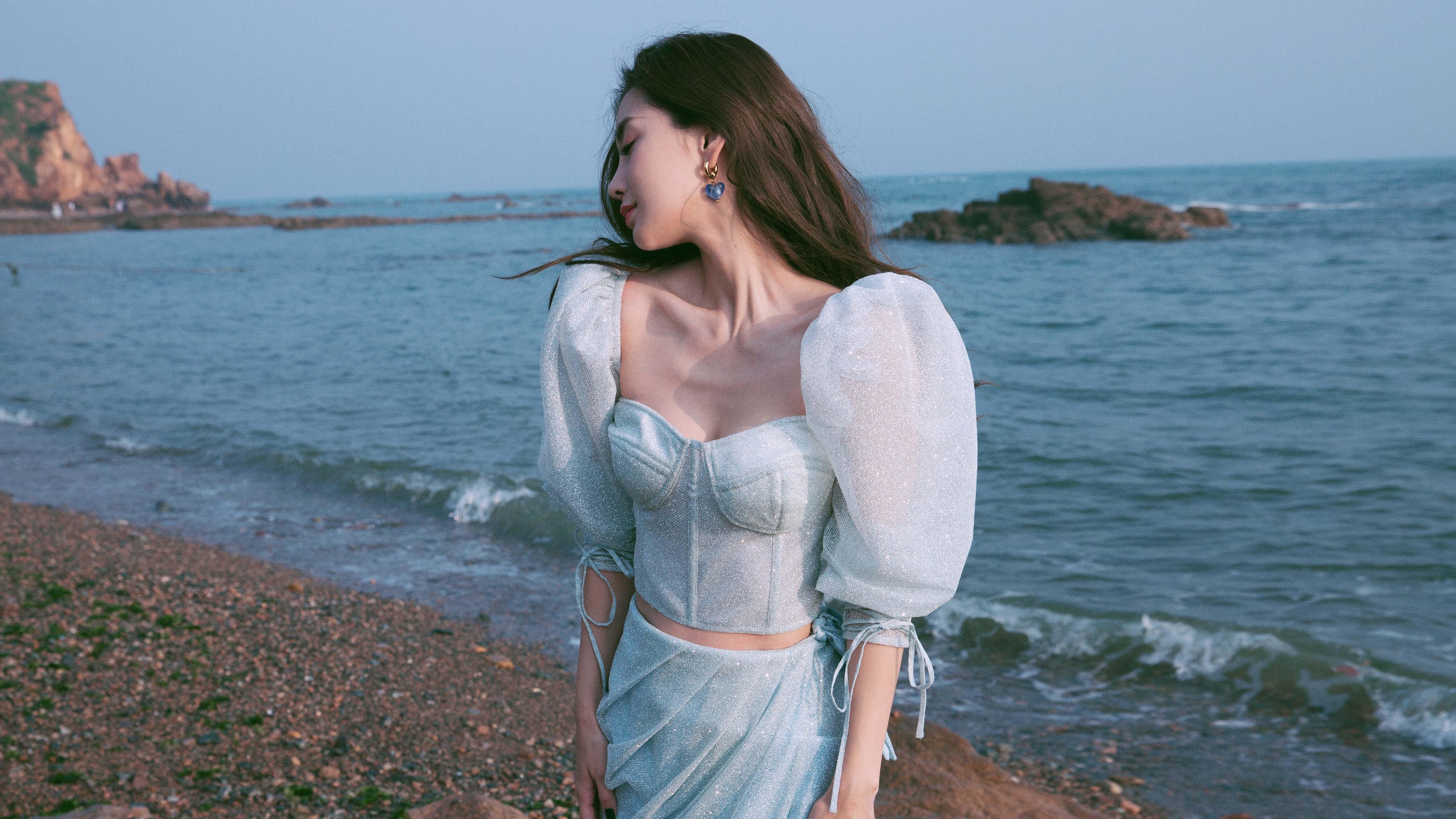 _运动员签约新品牌,合作创新引争议_,运动员签约俱乐部