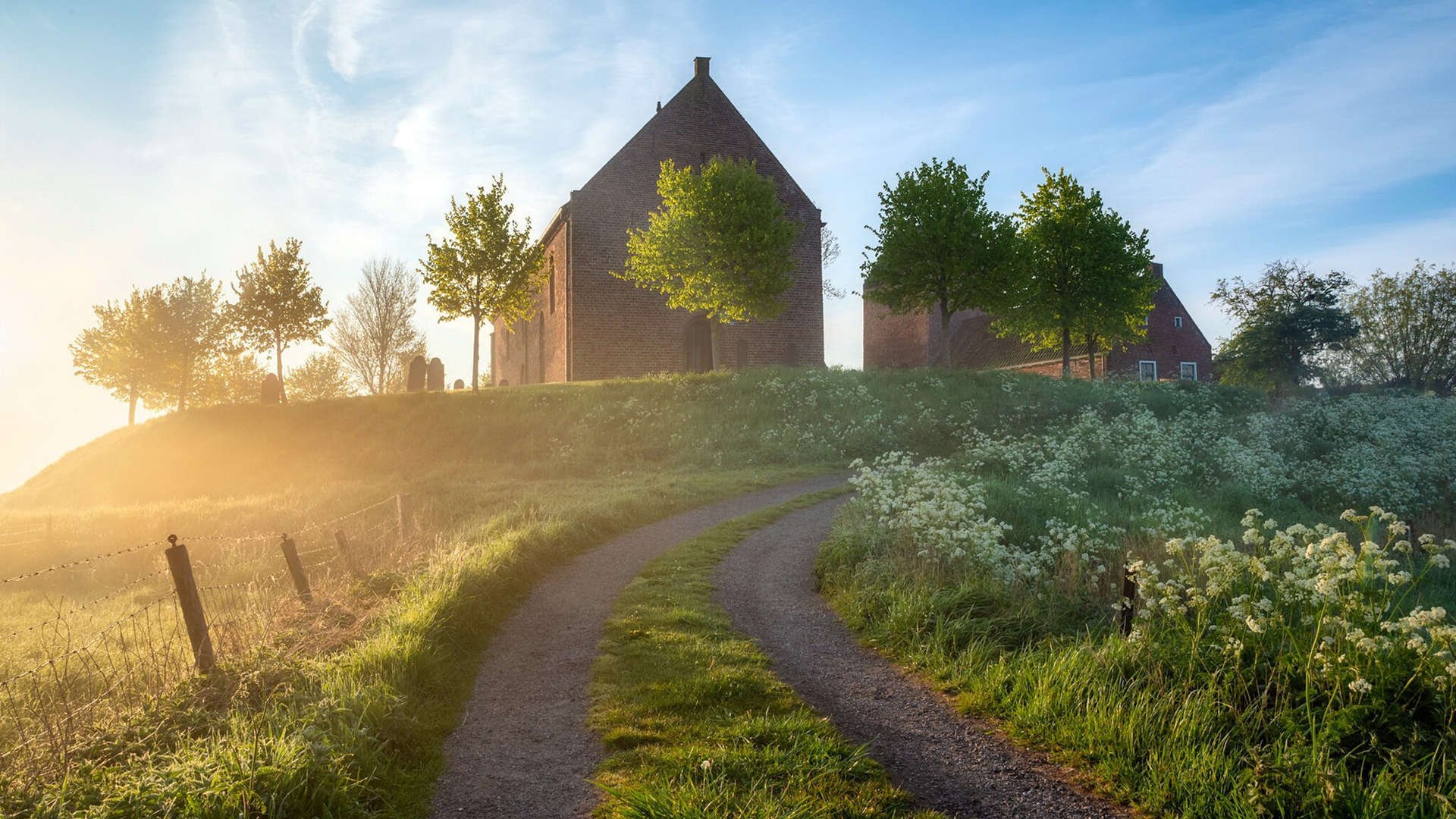 “青少年足球科普体育文化讲座在全国校园广泛开展”,全国青少年足球示范课教案