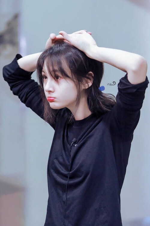 -篮网发布新赛季目标，三巨头积极备战，篮网队新赛季