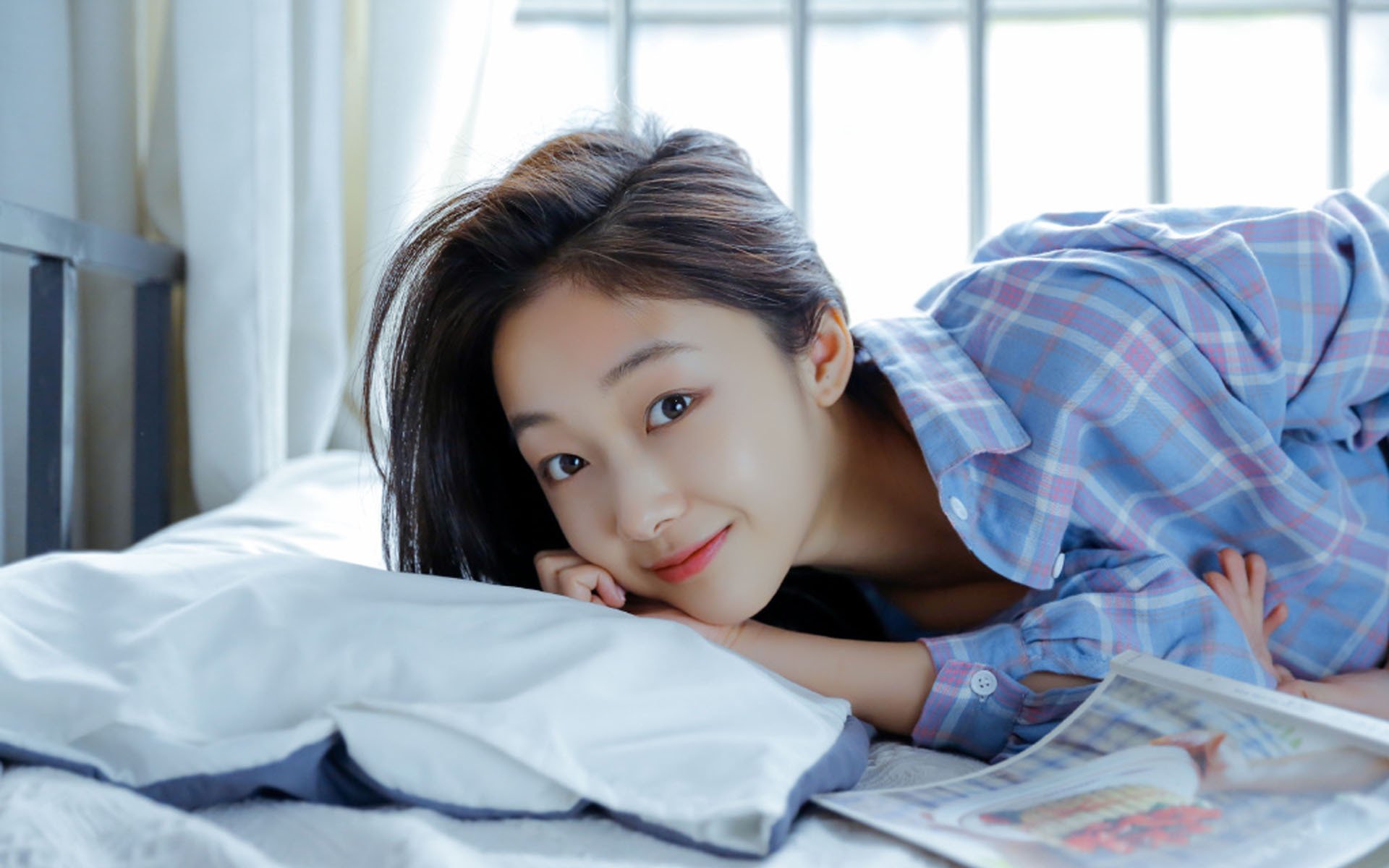 九游下载安装-勇士险胜森林狼，全明星赛前哨战中库里锁死对手，勇士对战森林狼杜兰特库里两次绝平三分视频