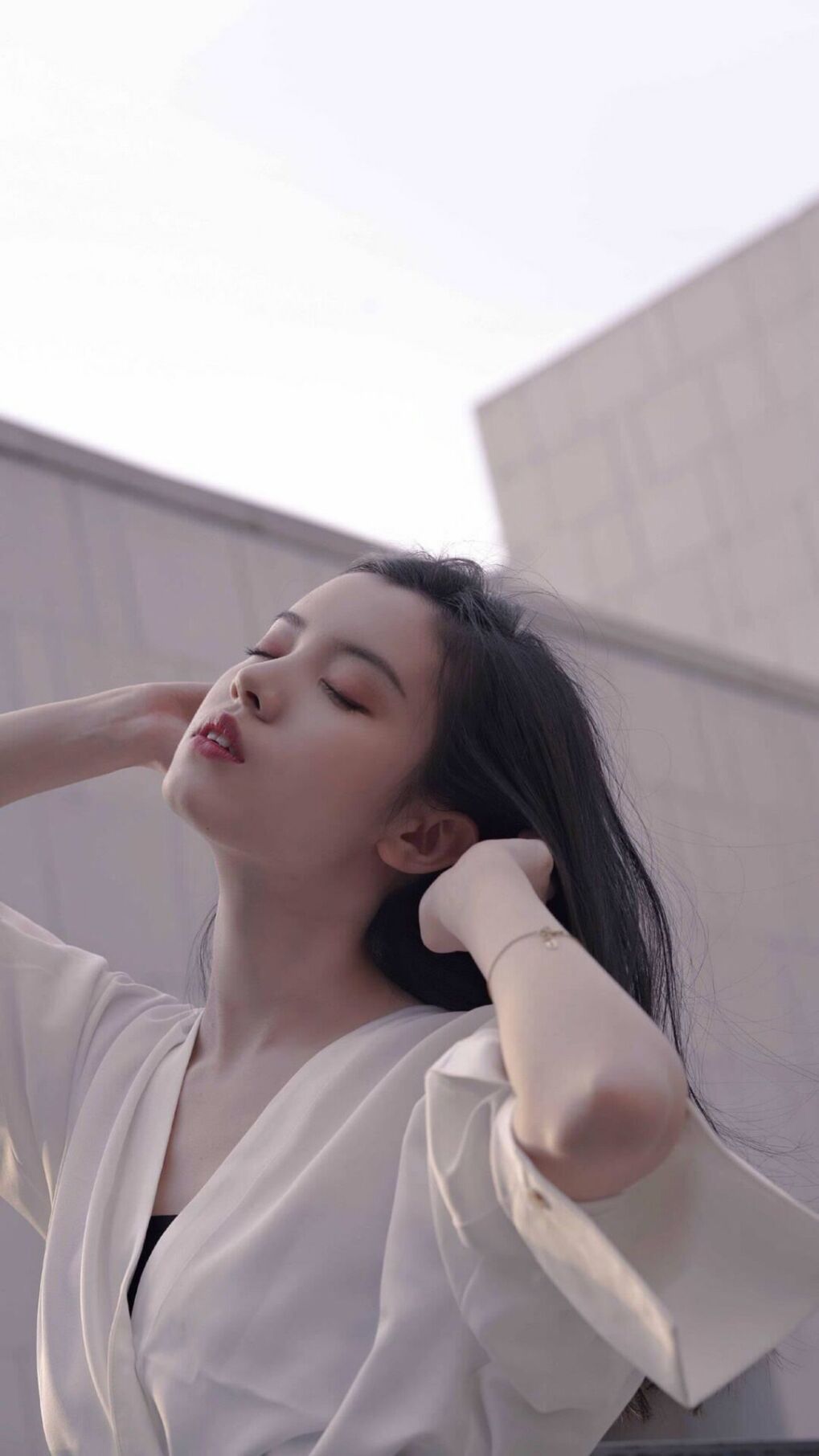 阿拉瓦客场失利，保级形势继续恶化，阿拉瓦克是好人吗